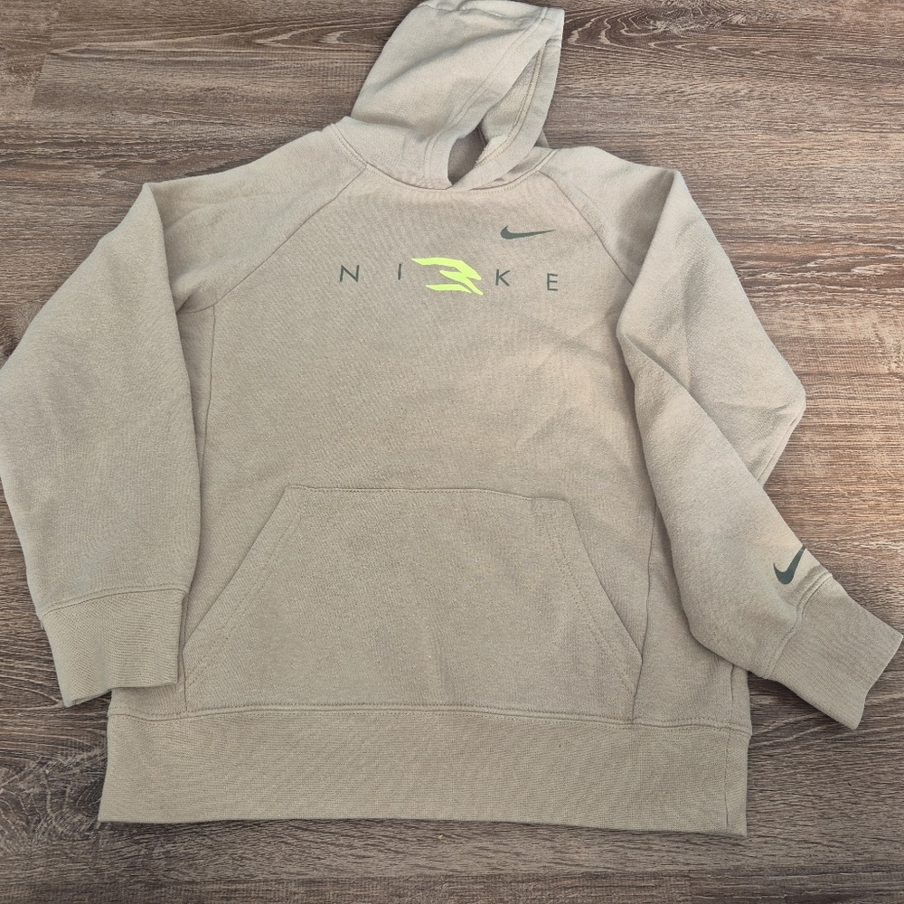 Nike 3brand Russell Wilson tan hoodie youth large